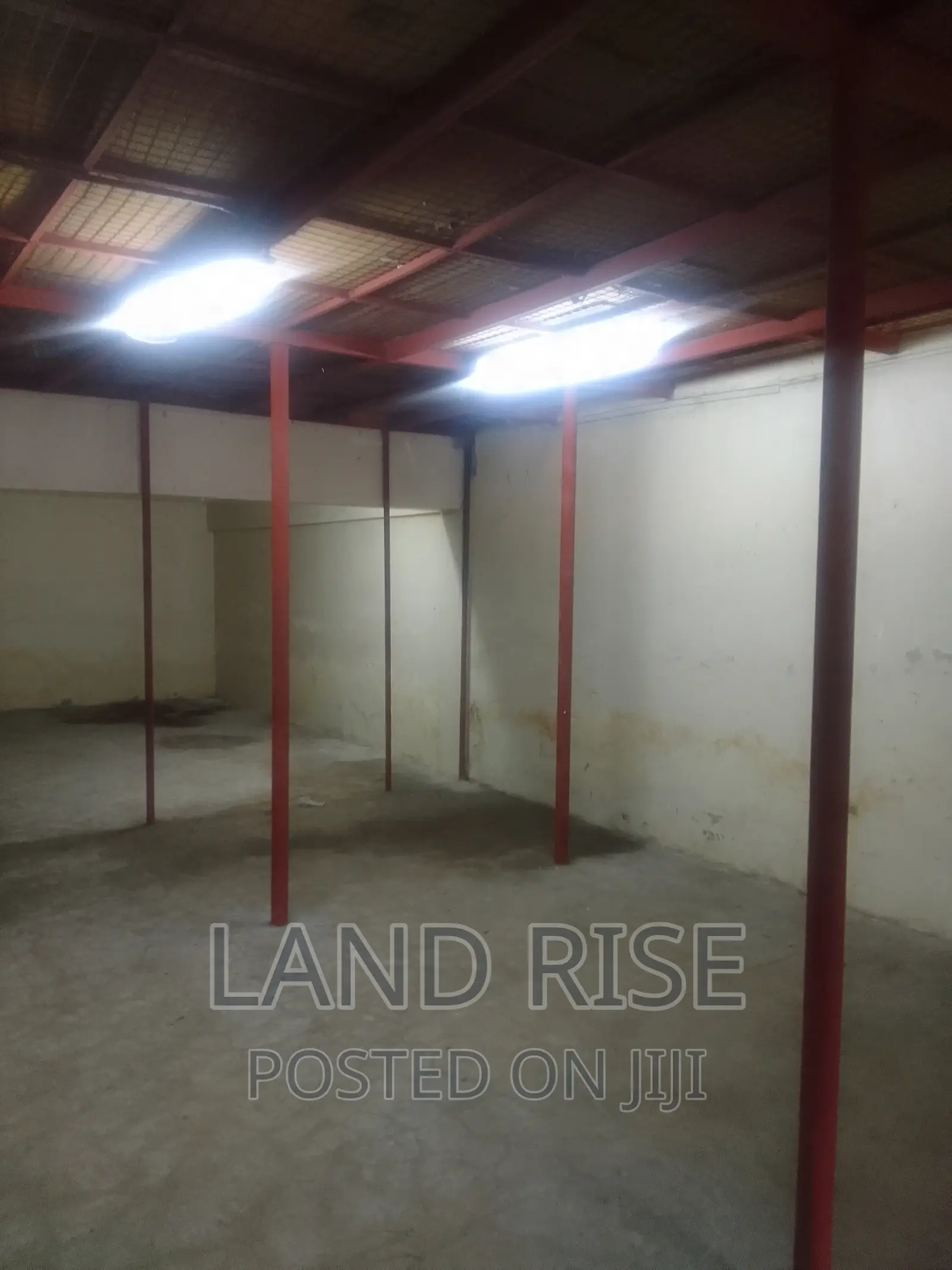 150 SQM Warehouse in Nyerere Road in Vingunguti
