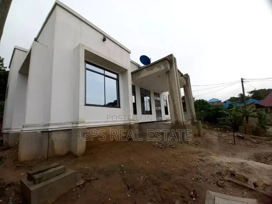 3bdrm House in Mbezi Mwisho Kifuru, Kinondoni for sale in Kinondoni