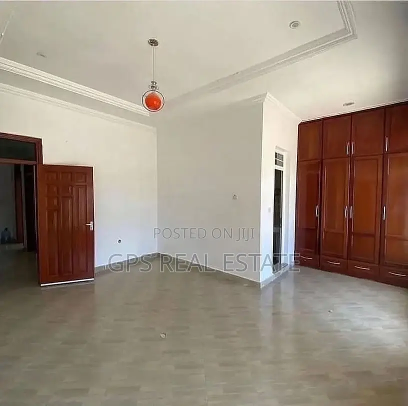 3bdrm House in Mbweni, Kinondoni for sale in Kinondoni