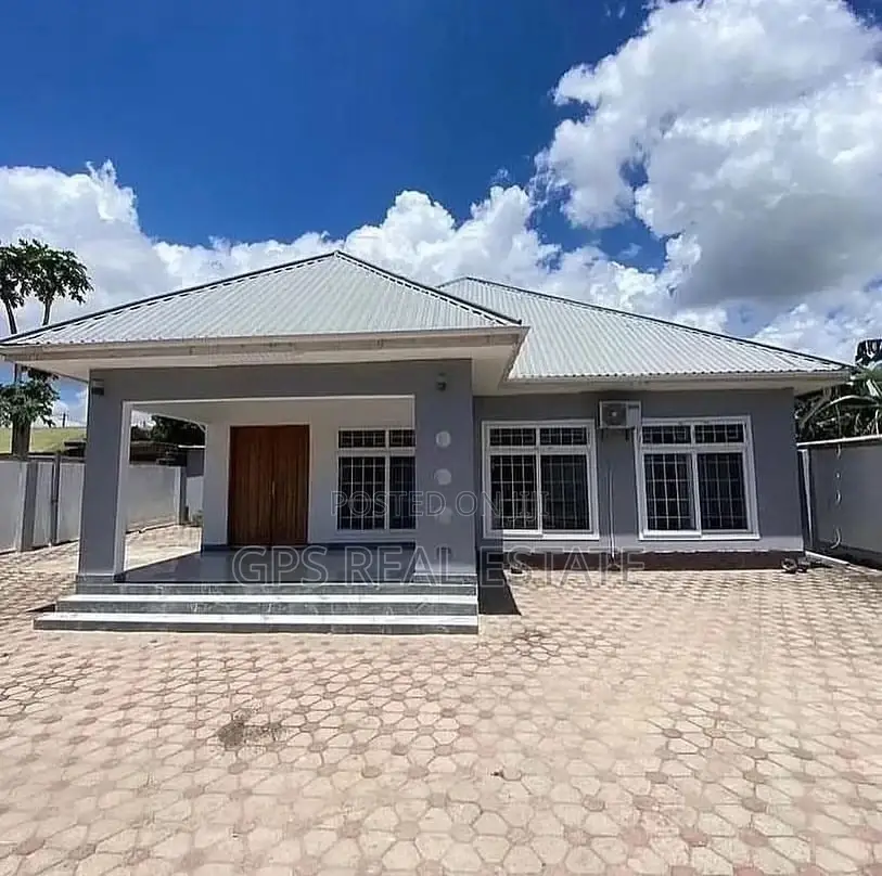 3bdrm House in Mbweni, Kinondoni for sale in Kinondoni