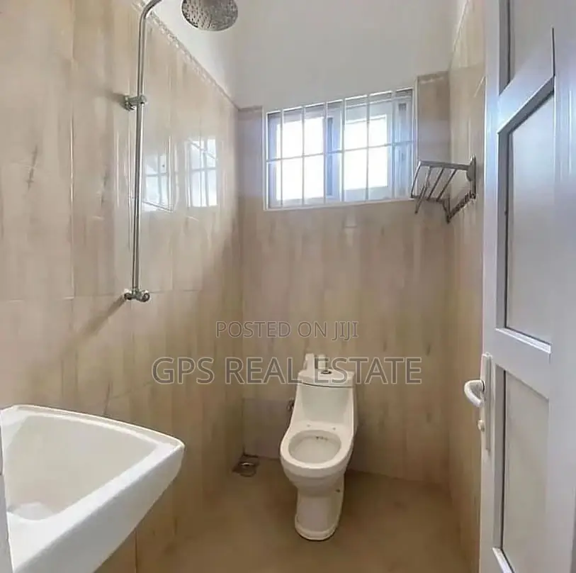 3bdrm House in Mbweni, Kinondoni for sale in Kinondoni