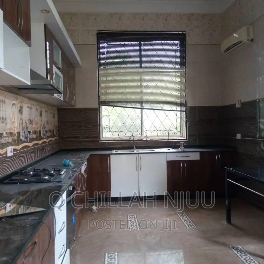Furnished 6bdrm Block of Flats in Kinyerez Estate, Kinondoni for sale in Kinondoni