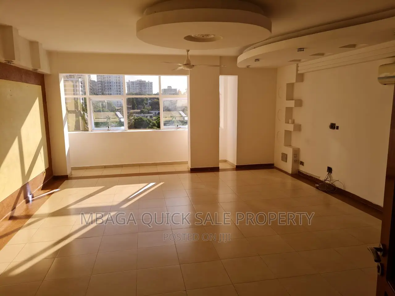 3bdrm Apartment in Upanga for sale in Upanga West