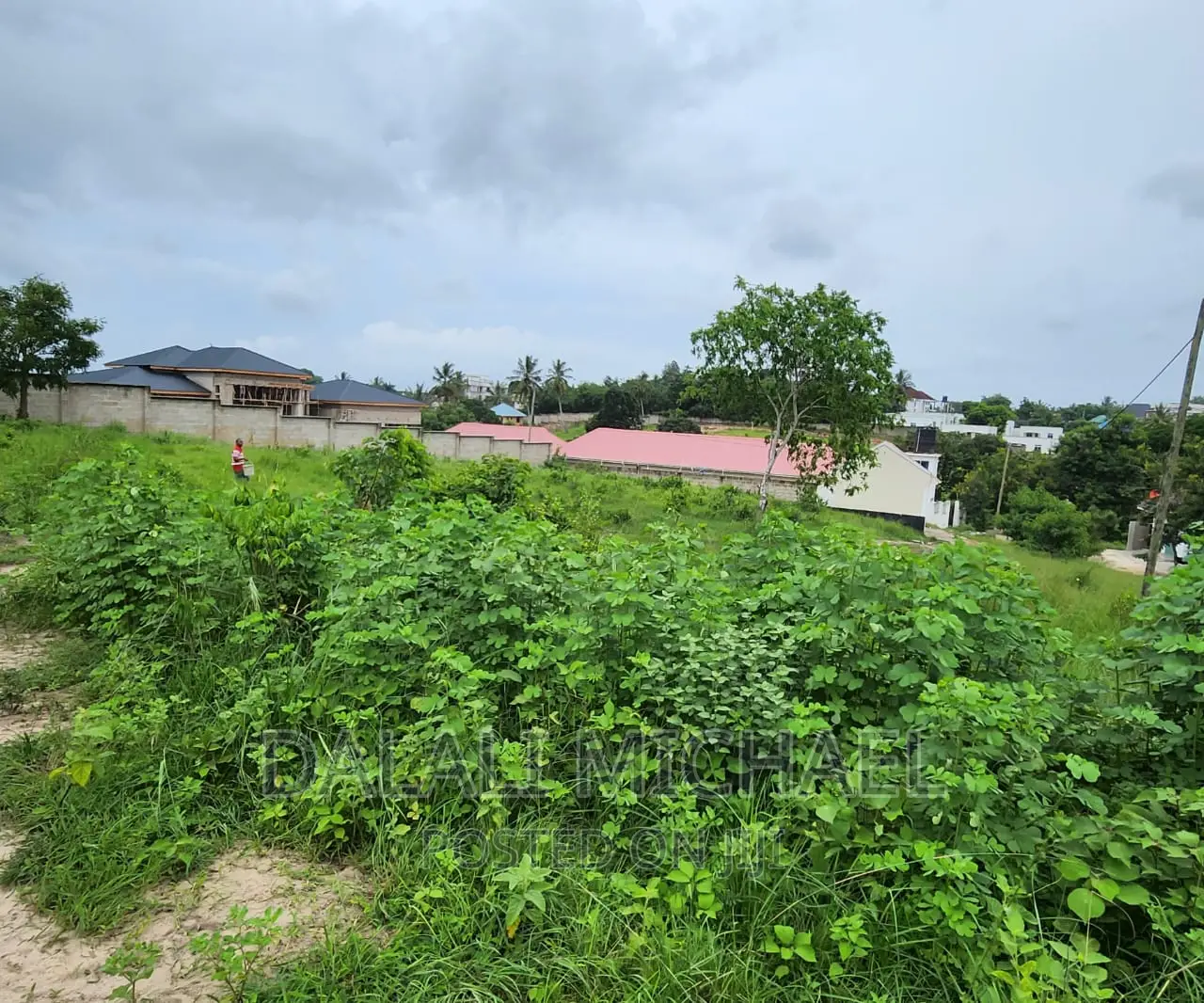 Plot for Sale in Goba Centre in Goba