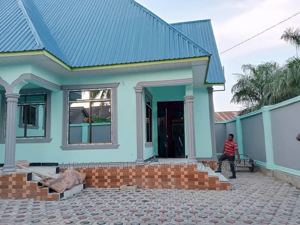 4bdrm House in Chamanzi Mikumi, Chamazi for sale in Chamazi