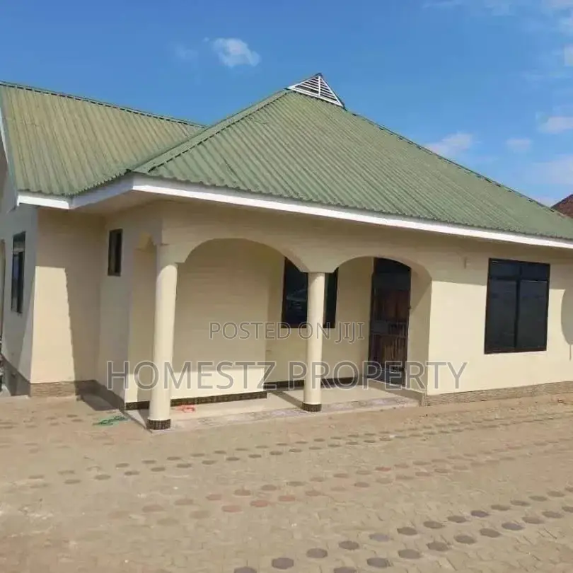 3bdrm House in Tegeta Wazo, Kinondoni for sale in Kinondoni