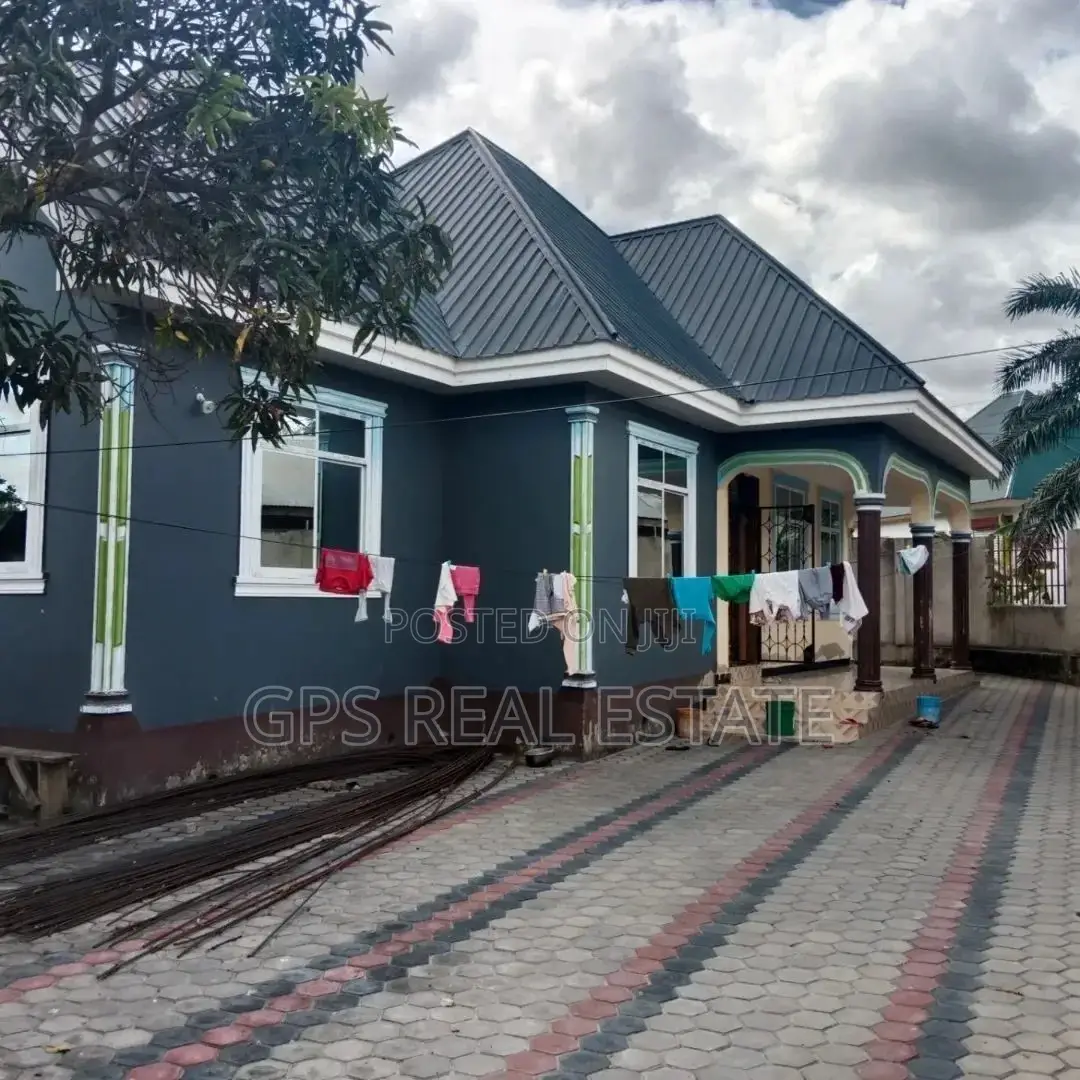 3bdrm House in Mbezi Malamba Mawili, Kinondoni for sale in Kinondoni