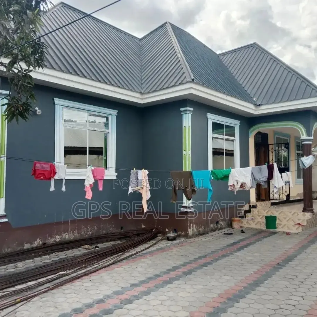 3bdrm House in Mbezi Malamba Mawili, Kinondoni for sale in Kinondoni