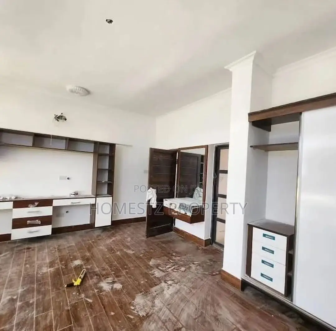 5bdrm House in Goba Kinzudi, Kinondoni for sale in Kinondoni