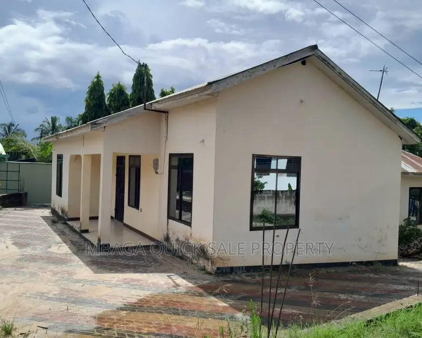 5bdrm House in Kibamba for sale in Kibamba