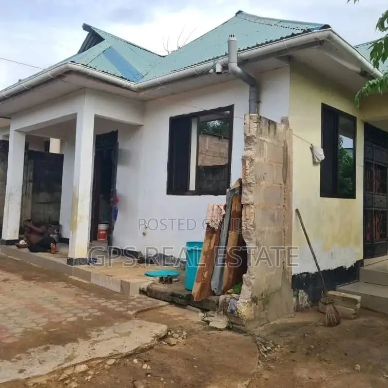 3bdrm House in Goba Kinzudi, Kinondoni for sale in Kinondoni