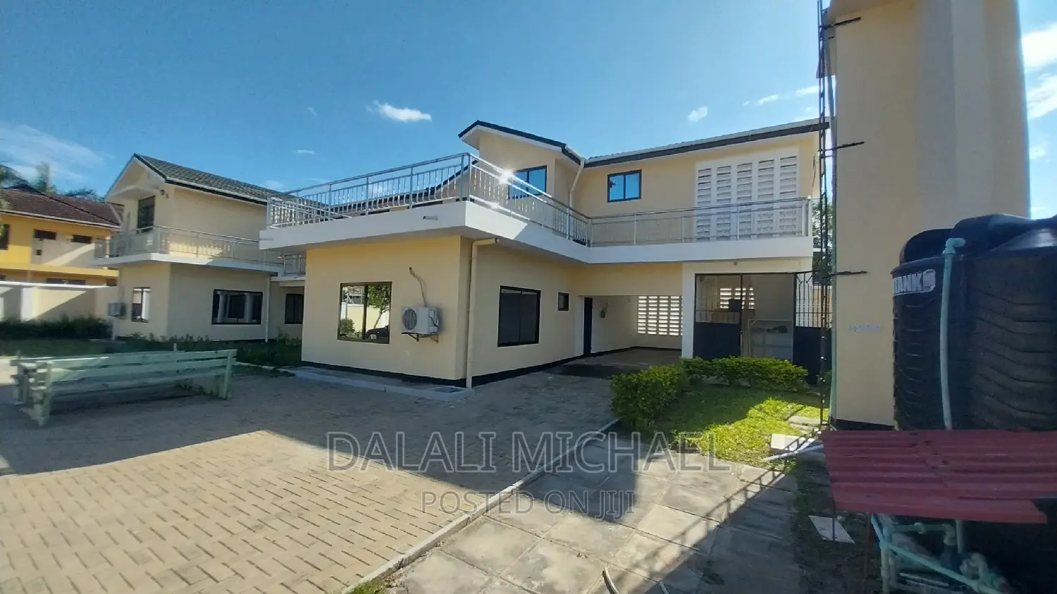 4bdrm Block of Flats in Mbezibeach for rent in Mbezi Beach