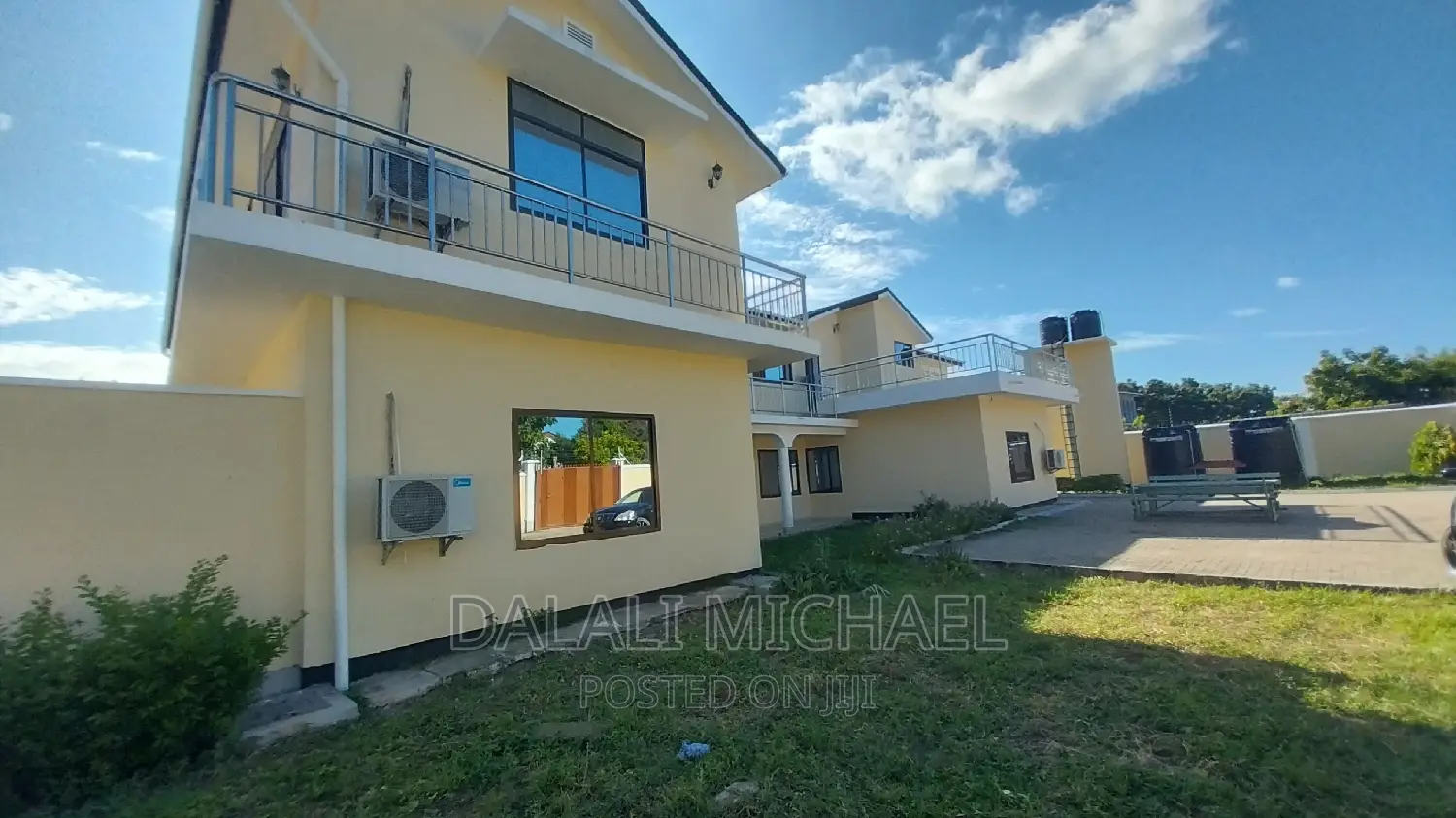 4bdrm Block of Flats in Mbezibeach for rent in Mbezi Beach