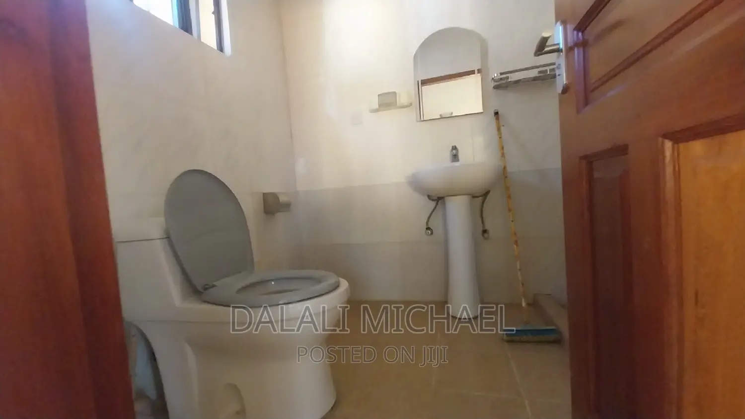 4bdrm Block of Flats in Mbezibeach for rent in Mbezi Beach