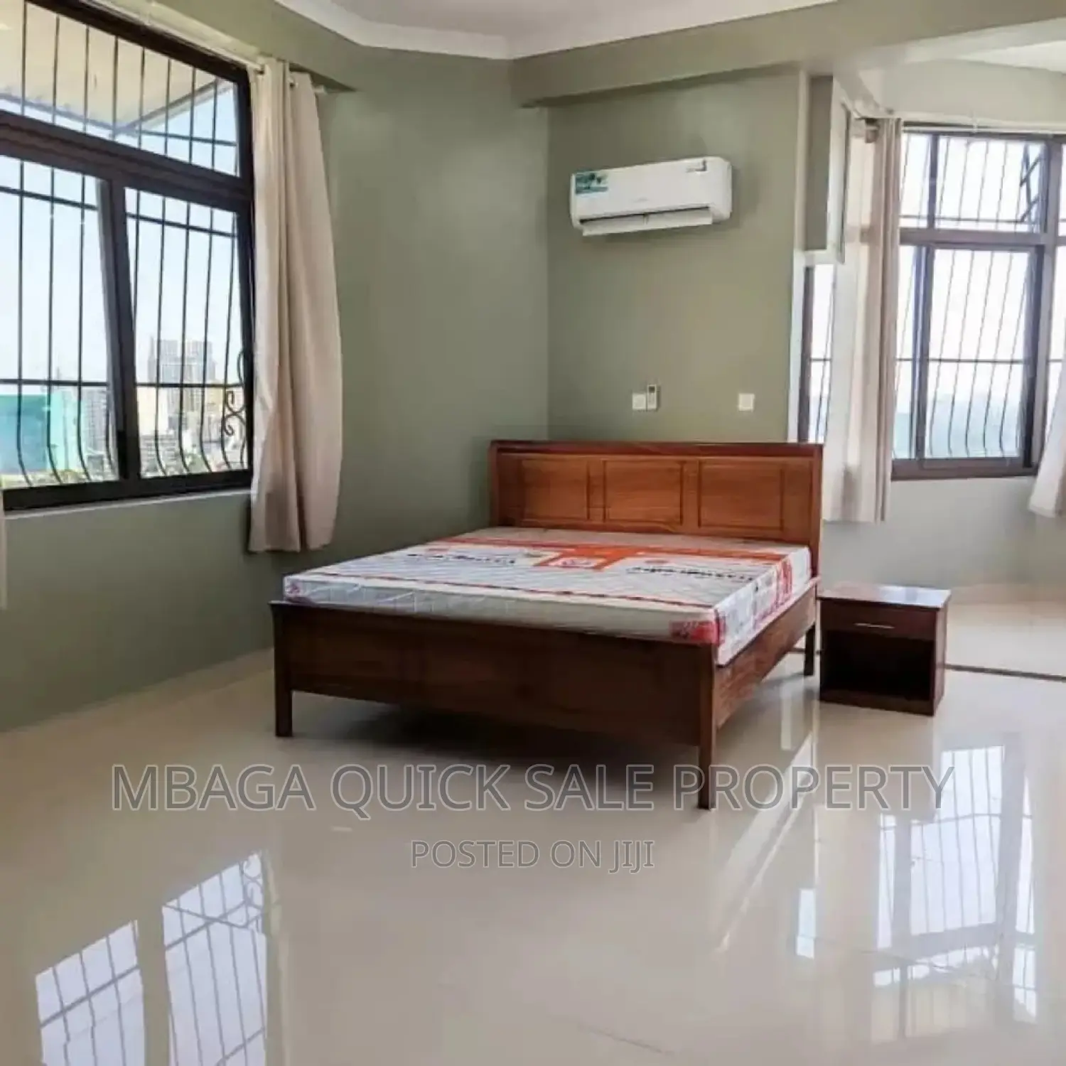 4bdrm Penthouse in Upanga for sale in Upanga West
