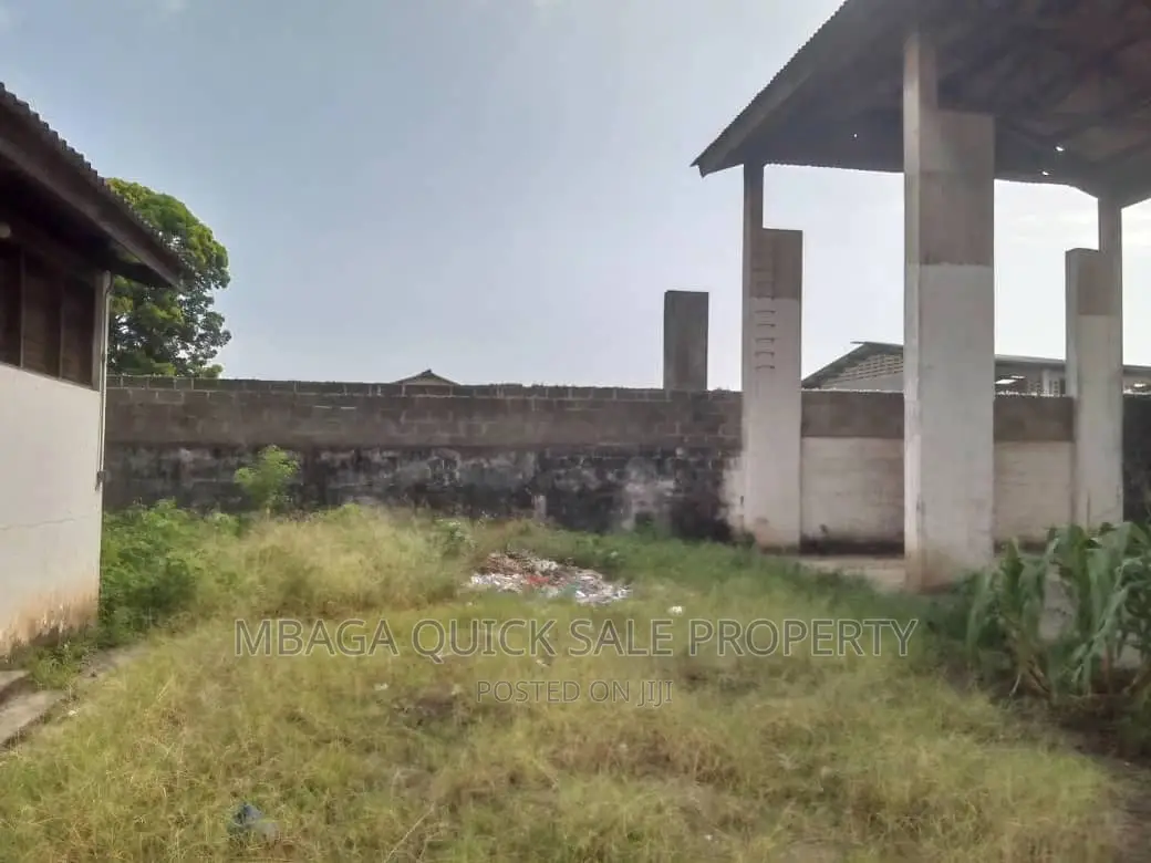 Godown for Sale at Tanga in Central