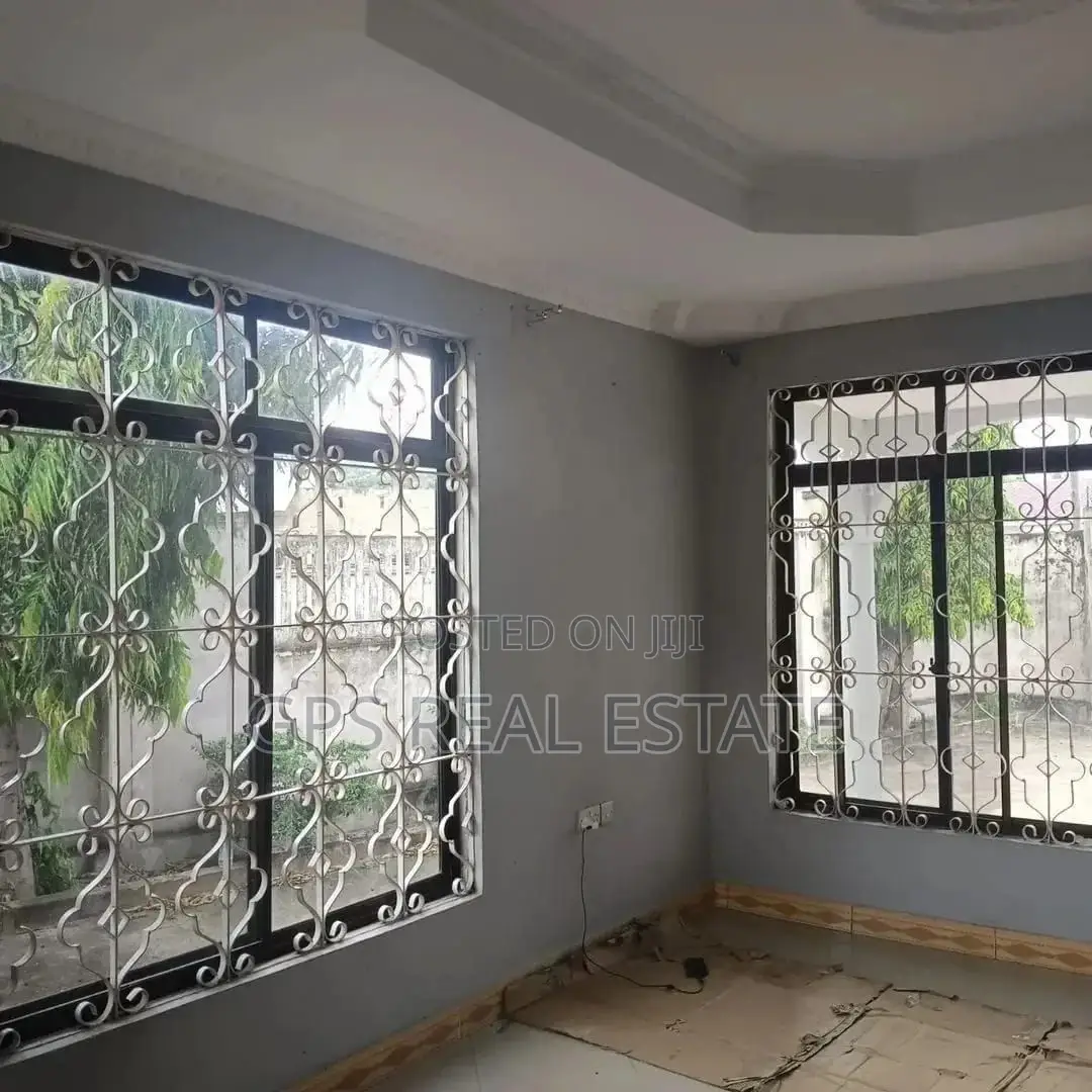 3bdrm House in Tabata Sanene for sale in Tabata