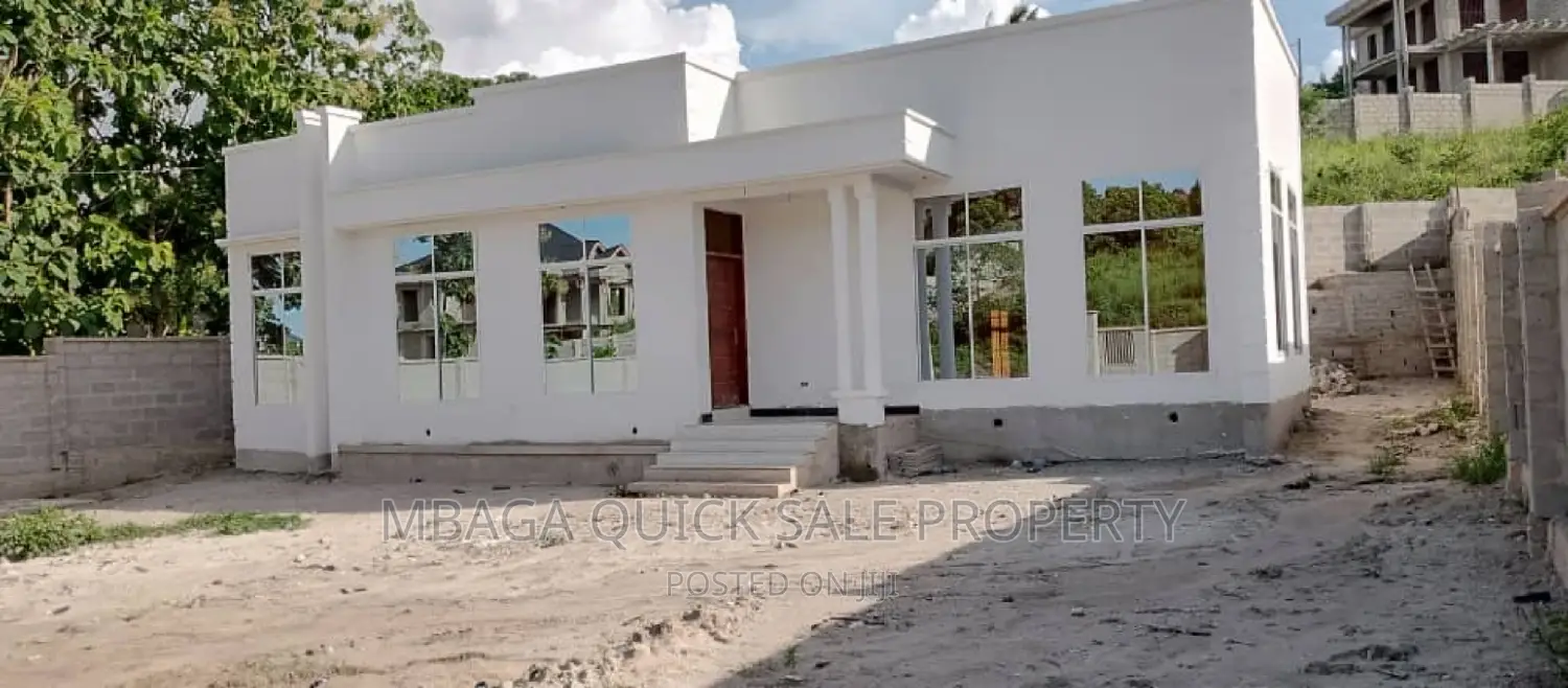 3bdrm Apartment in Goba Njia Nne for sale in Goba