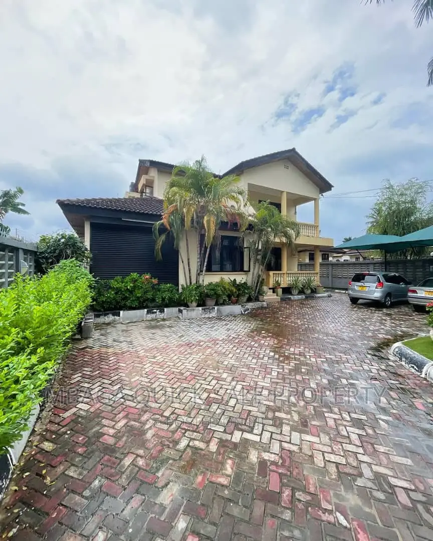 4bdrm House in Mbezi Beach Africana for rent in Mbezi Beach