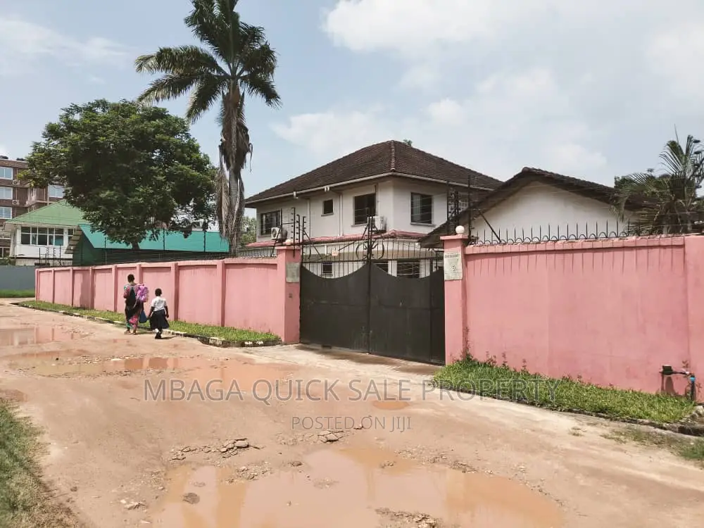 5bdrm House in Mikocheni Kwa for sale in Mikocheni