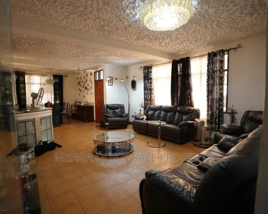 5bdrm House in Mikocheni for sale in Mikocheni