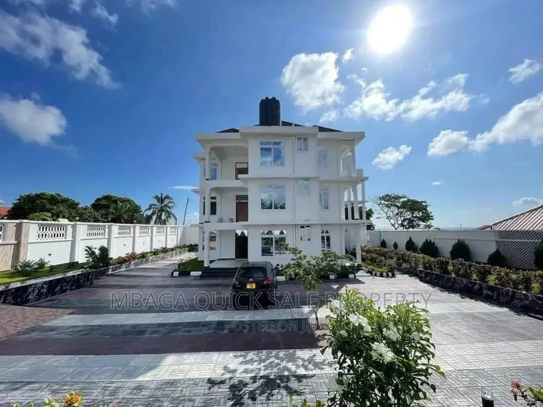 Furnished 20bdrm House in Mbezi Beach for rent in Mbezi Beach