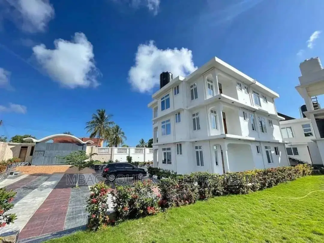 Furnished 20bdrm House in Mbezi Beach for rent in Mbezi Beach