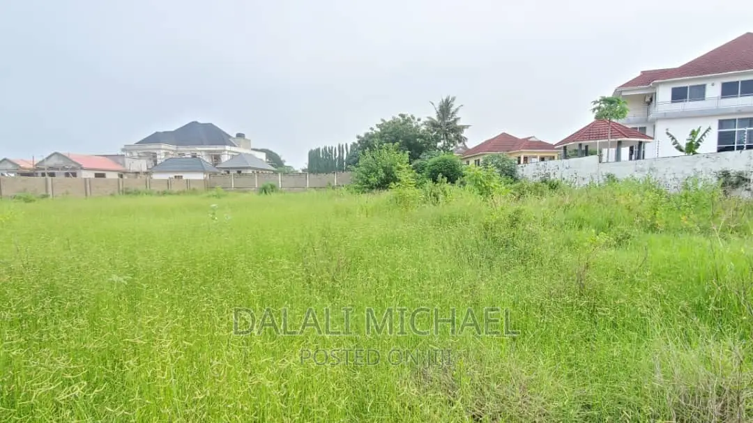 Plot for Sale Mbweni Mpiji £. in Mbweni
