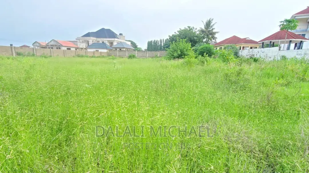 Plot for Sale Mbweni Mpiji £. in Mbweni