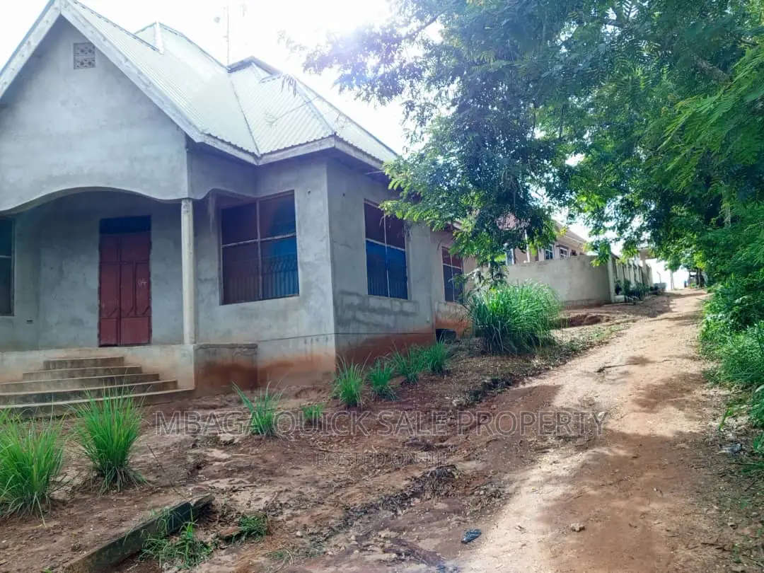 3bdrm House in Mbezi Msumi for sale in Mbezi