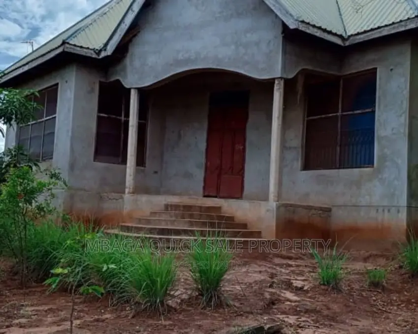 Ware House for Rent at Mandela Rd in Mandera