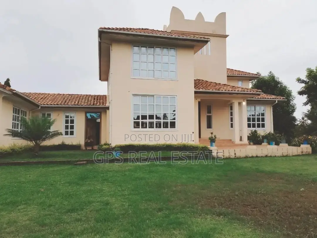 6bdrm House in Bahari Beach, Kinondoni for sale in Kinondoni
