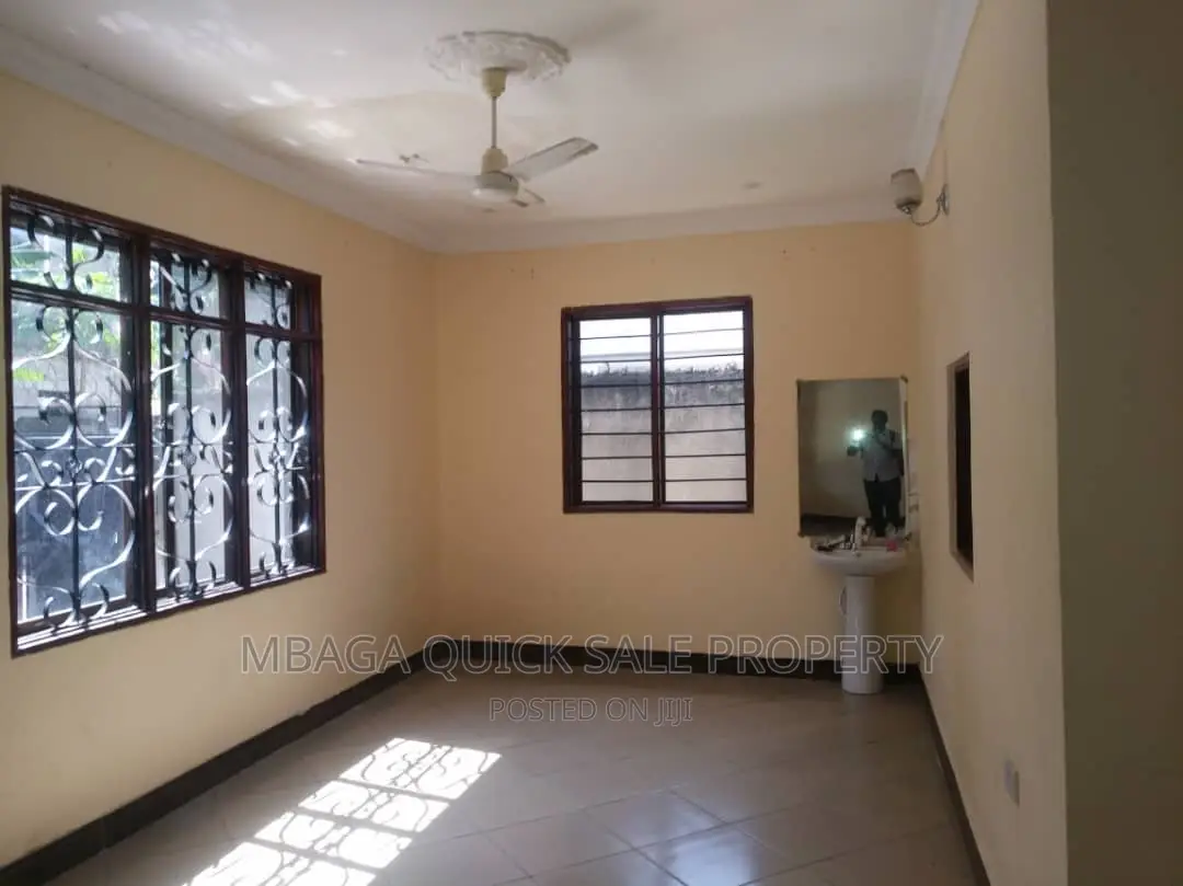 4bdrm House in Mwananyamala for rent in Mwananyamala