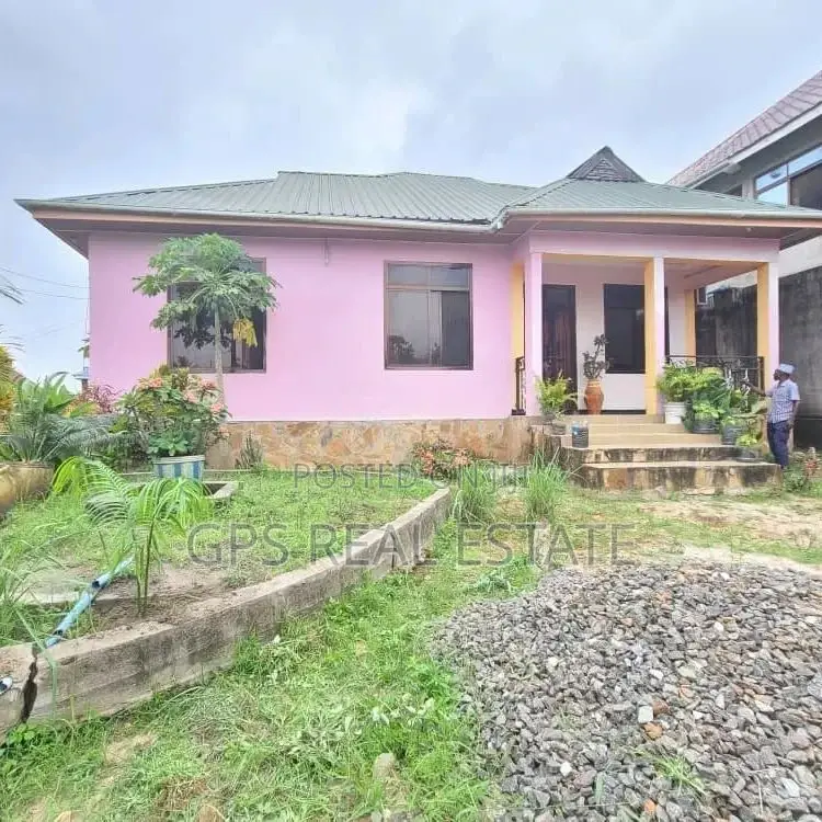 3bdrm House in Kimara Temboni, Kinondoni for sale in Kinondoni