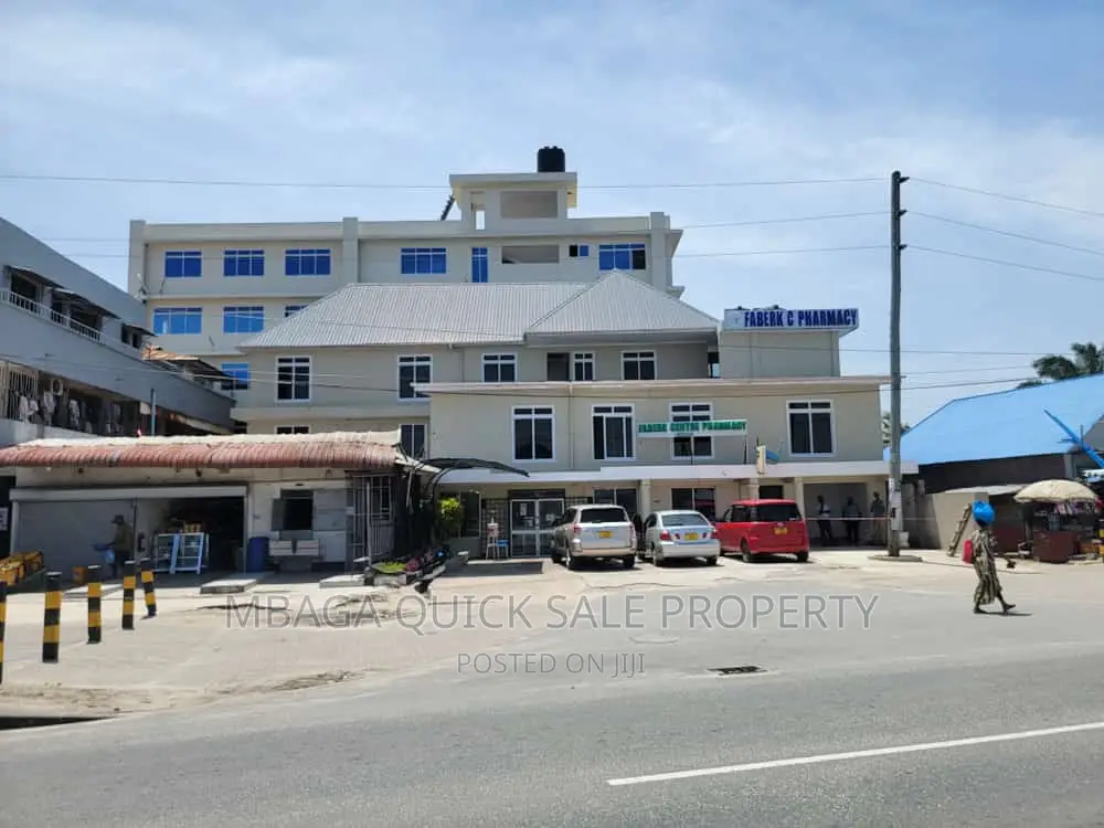 10bdrm House in Manzese for rent in Manzese