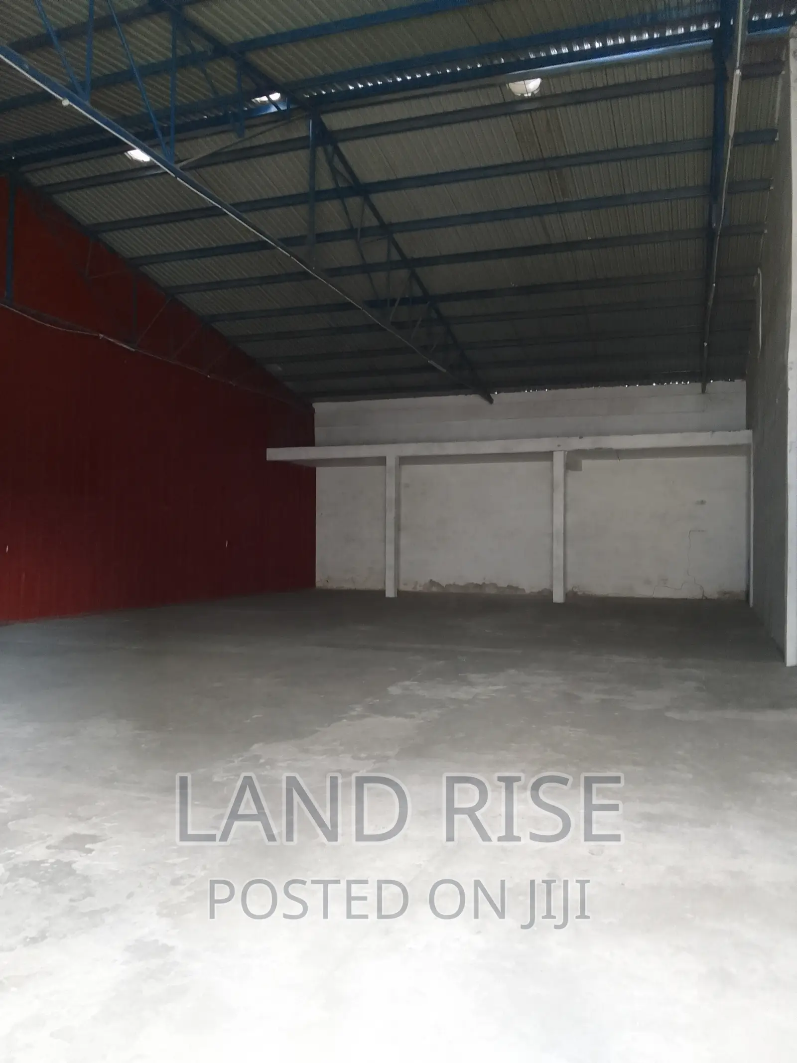 350 SQM Warehouse in Chang'ombe in Chang'ombe