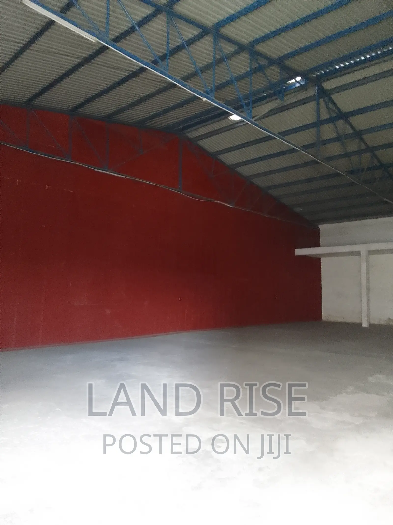 350 SQM Warehouse in Chang'ombe in Chang'ombe