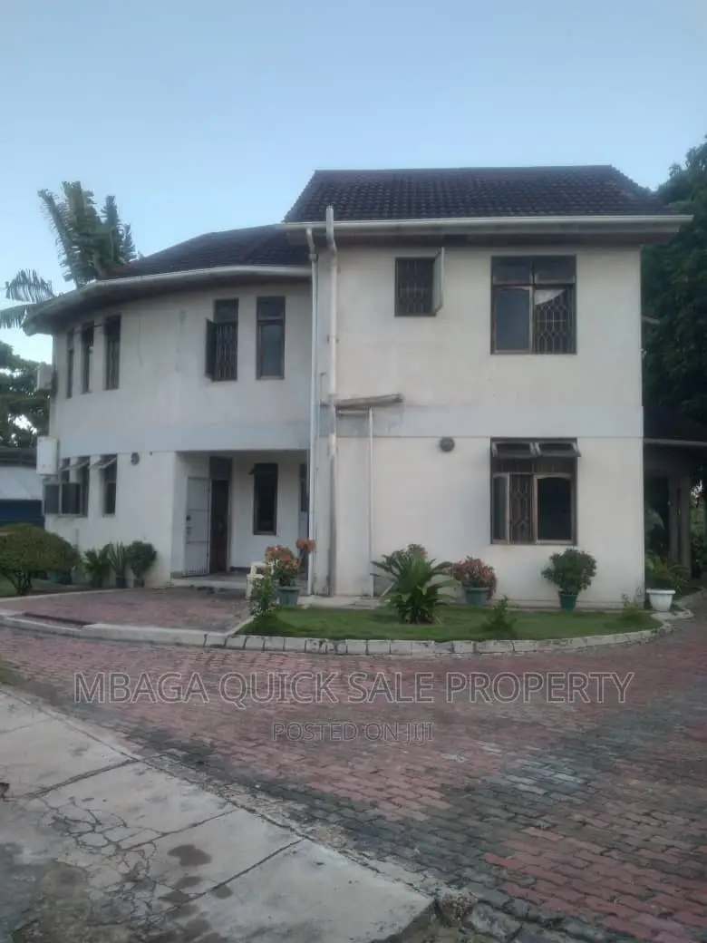 5bdrm House in Mbezi Beach  Kilonga for sale in Mbezi Beach