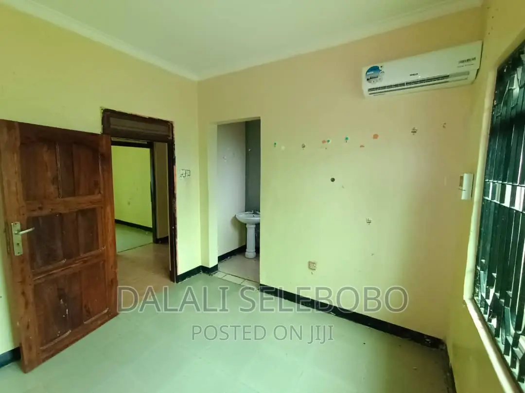 3bdrm Mansion in Kimara Temboni for rent in Kimara