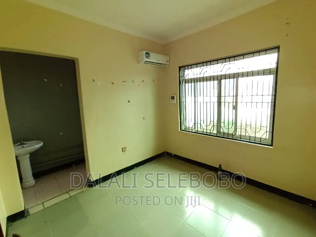 3bdrm Mansion in Kimara Temboni for rent in Kimara