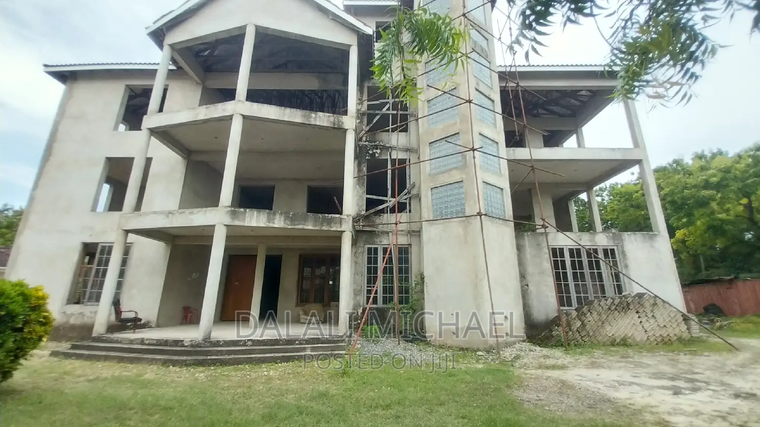 13bdrm Mansion in Masaki for sale in Masaki