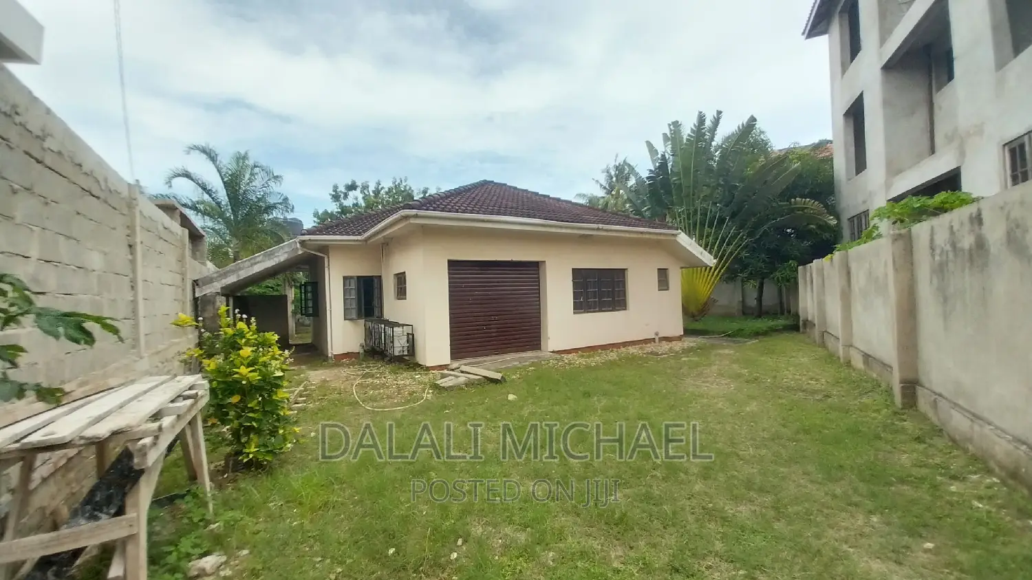 13bdrm Mansion in Masaki for sale in Masaki