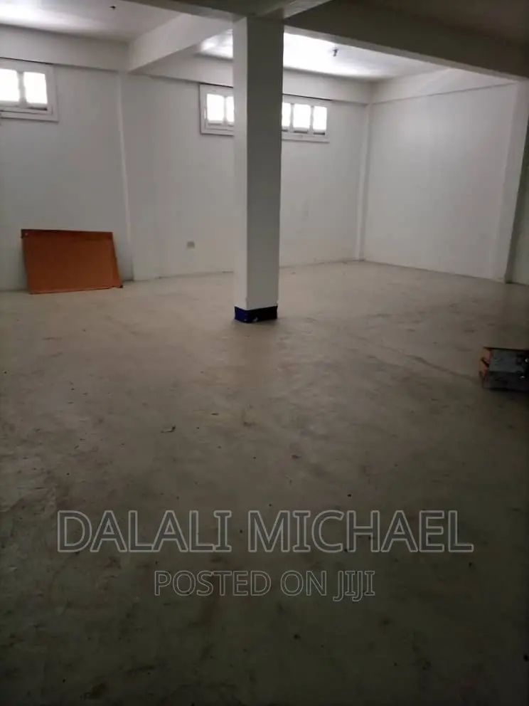 Godown for Rent Changombe in Ilala