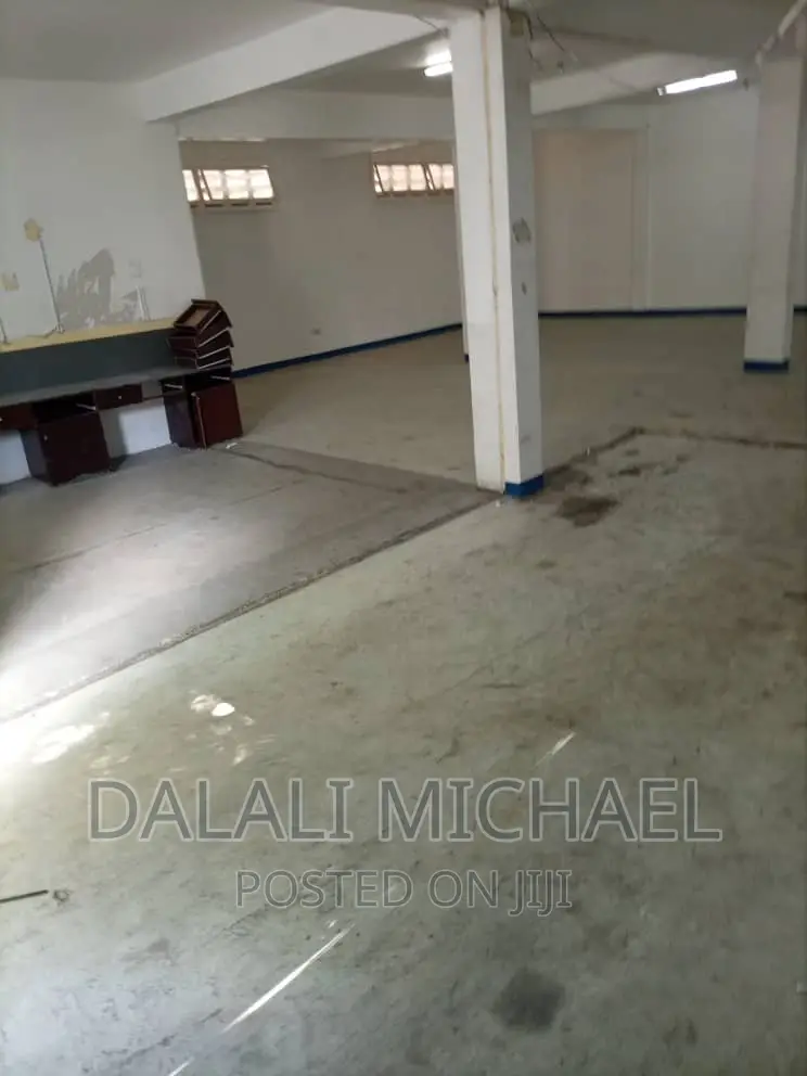 Godown for Rent Changombe in Ilala