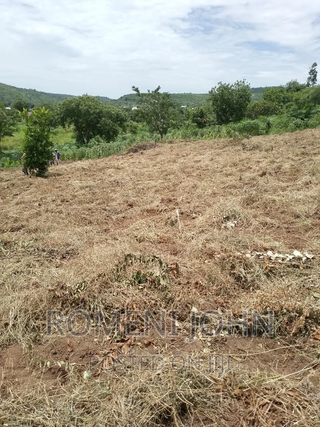 Kiwanja Sqmita 200 Kinauzwa Ml 3.1 Chanika Buyuni. in Ilala