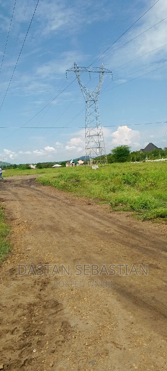 Anza Mwaka Kwa Kumiliki Ardhi in Arusha