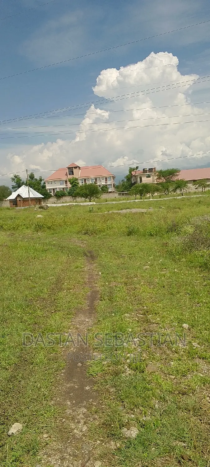 Anza Mwaka Kwa Kumiliki Ardhi in Arusha