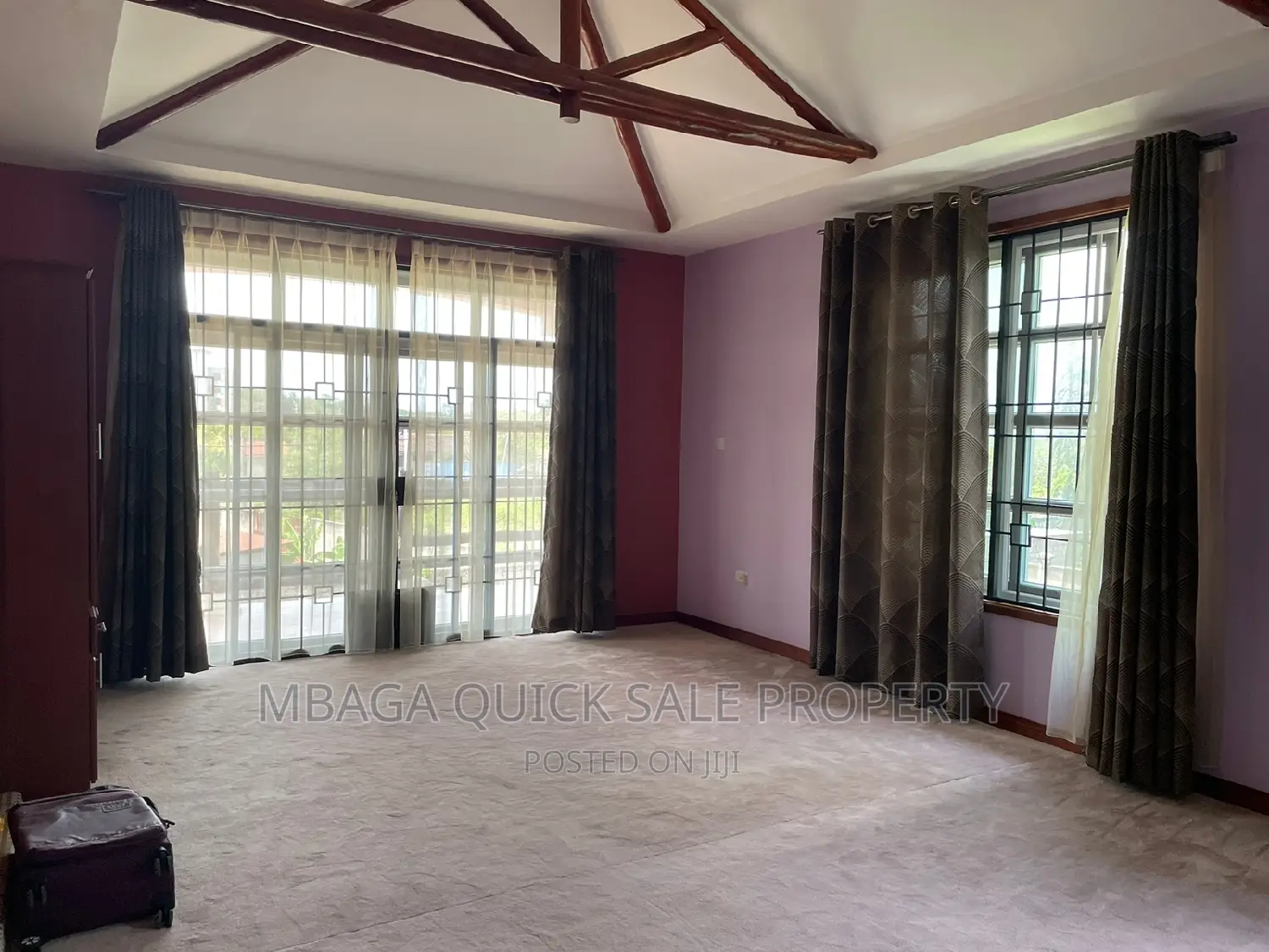 5bdrm House in Bahari Beach, Kunduchi for sale in Kunduchi