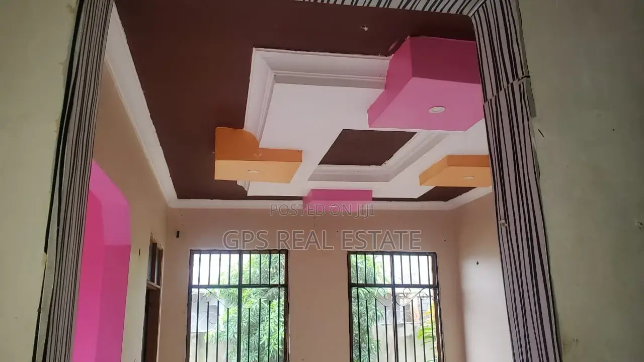 3bdrm House in Madale Mivumoni, Kinondoni for sale in Kinondoni