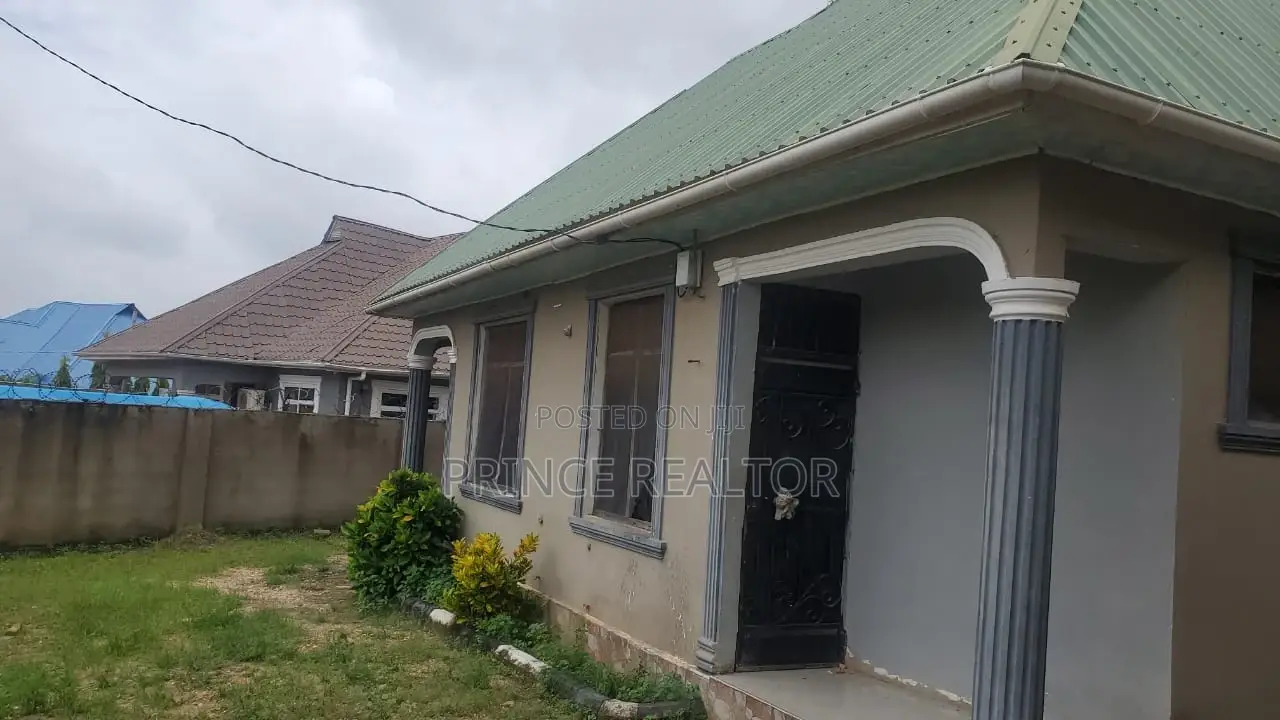 3bdrm House in Madale Mivumoni, Kinondoni for sale in Kinondoni